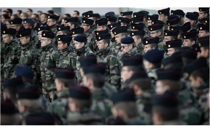 413 milliards pour l'armée : vers un réarmement historique accepté par toutes les forces du RN à LFI